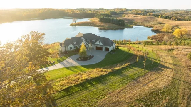Secluded 189-Acre Country Retreat Immersed in Minnesota’s Natural Beauty Hits the Market for $6.5 Million