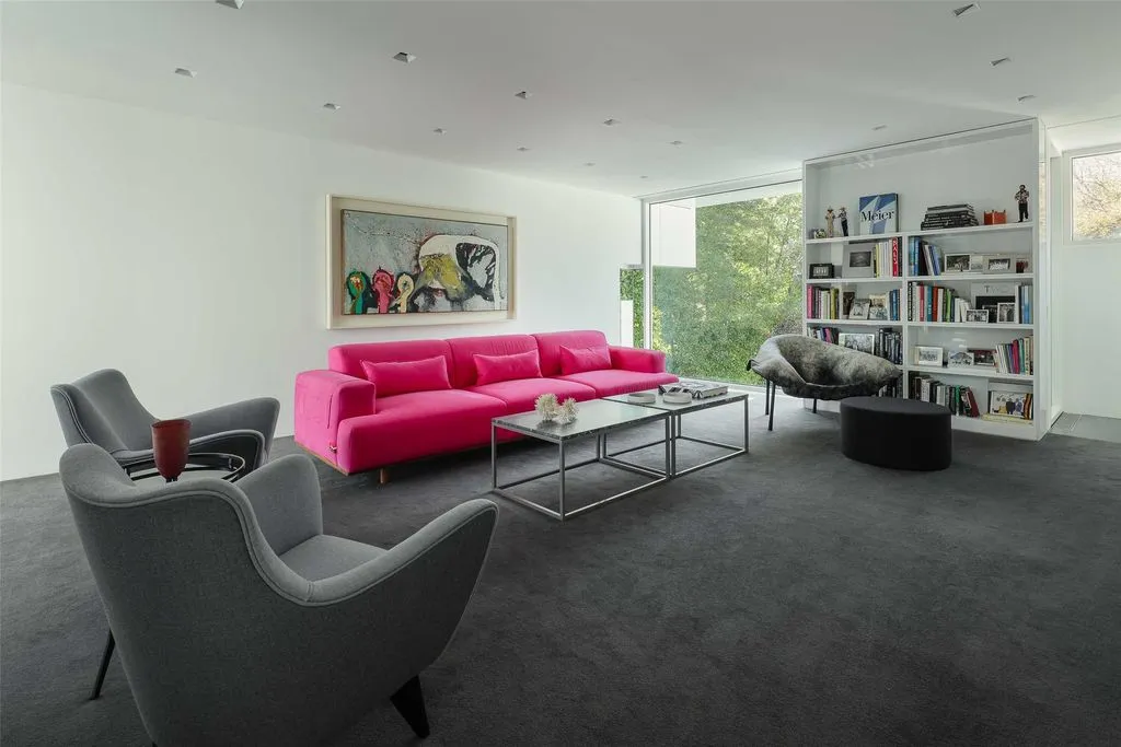 A Work of Art: Richard Meier’s Rachofsky House in Texas Offered at $23 Million 20 Extraordinary 8605 Preston Rd Estate by Richard Meier Offered at 23 Million 15