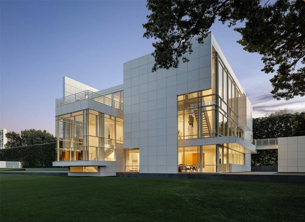 A Work of Art: Richard Meier’s Rachofsky House in Texas Offered at $23 Million 33 Extraordinary 8605 Preston Rd Estate by Richard Meier Offered at 23 Million 26