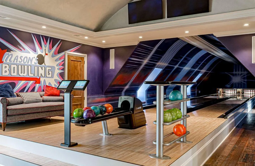 Extraordinary Residence at 19566 Perkins Rd E Sets the Standard for Architectural Excellence in Louisiana Asking 12 Million 13