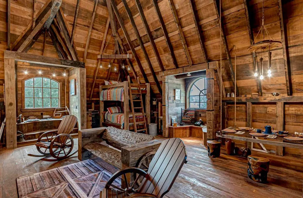 Extraordinary Residence at 19566 Perkins Rd E Sets the Standard for Architectural Excellence in Louisiana Asking 12 Million 23