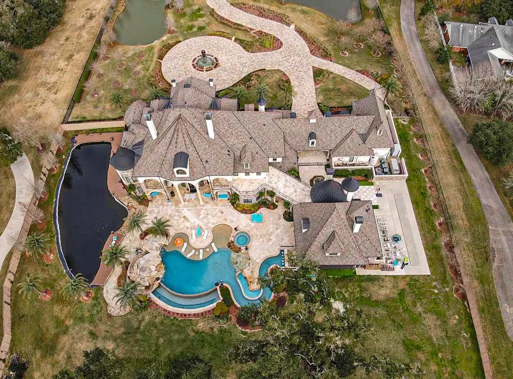 Extraordinary Residence at 19566 Perkins Rd E Sets the Standard for Architectural Excellence in Louisiana Asking 12 Million 5