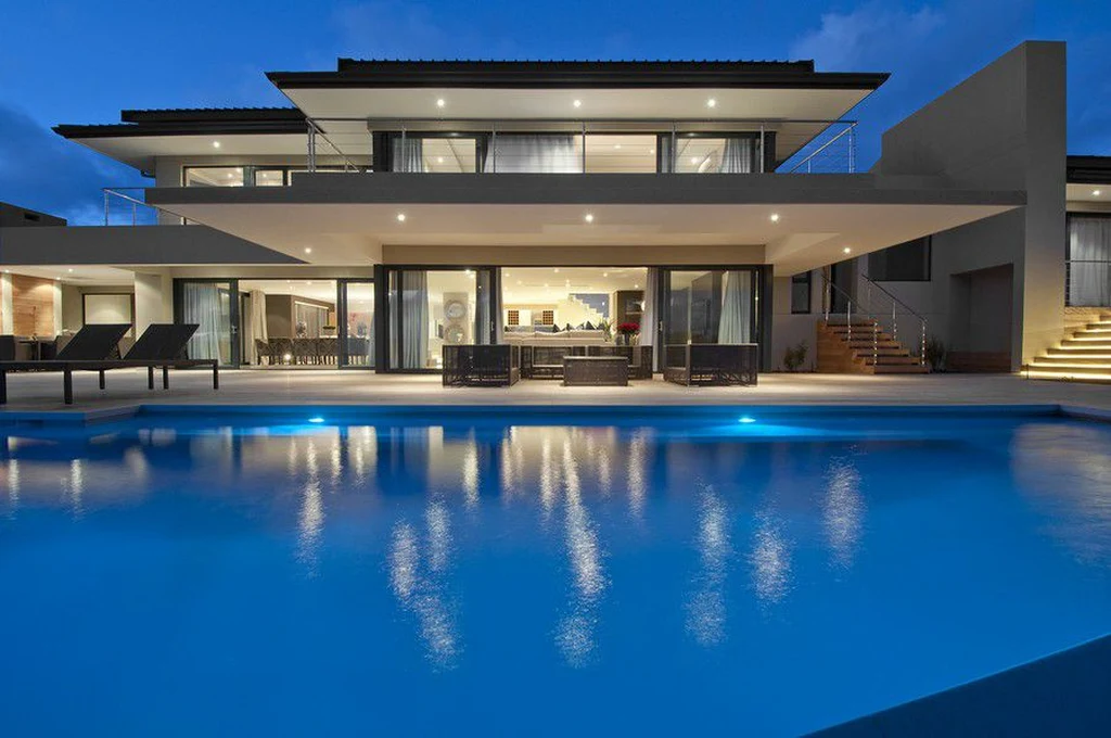 House A6 by Studiovision, Sculptural Modernism Amid South African Landscapes