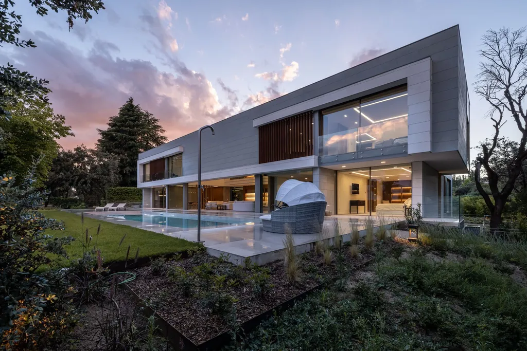 House VHC by FH2L Arquitectos, A Sculpted Sanctuary of Light, Landscape, and Contemporary Elegance 2 House VHC by FH2L Arquitectos A Sculpted Sanctuary of Light Landscape and Contemporary Elegance 11