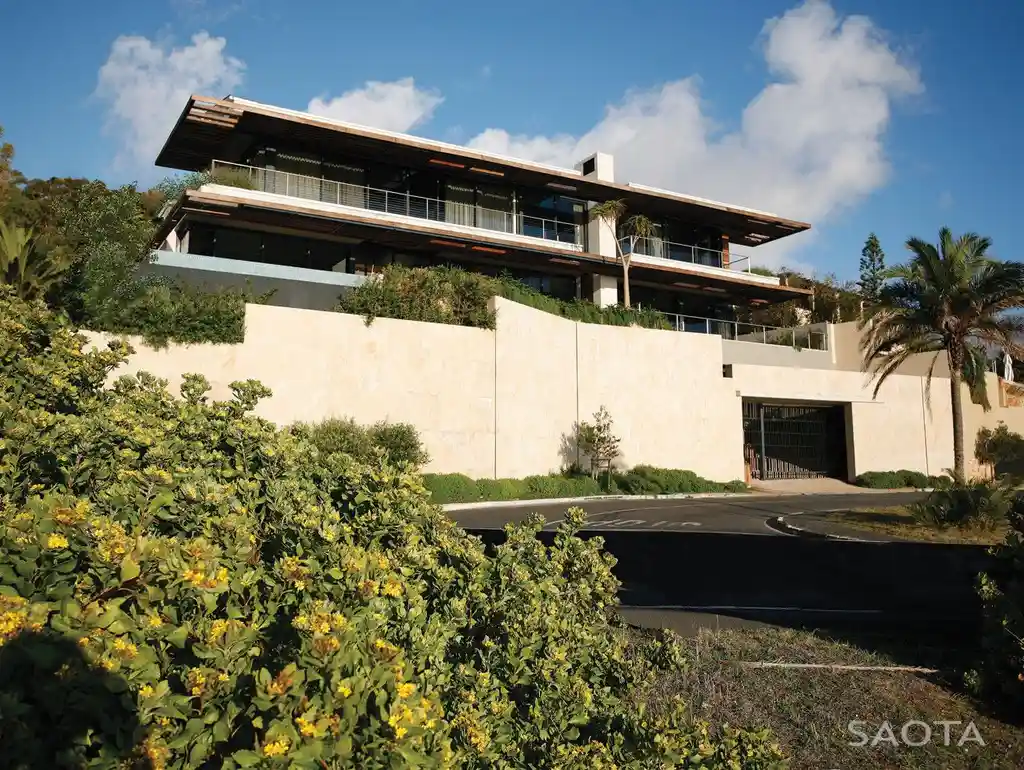 Kloof 151 by SAOTA, A Sculptural Family Home Overlooking Clifton’s Dramatic Coastline 2 Kloof 151 by SAOTA A Sculptural Family Home Overlooking Cliftons Dramatic Coastline 3