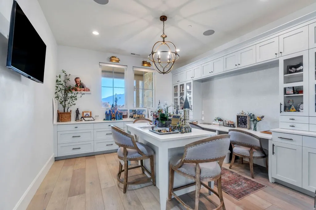 Luxury Living at 5272 S River Dr Extraordinary 11.9M Custom Estate in Spanish Fork Utah 14