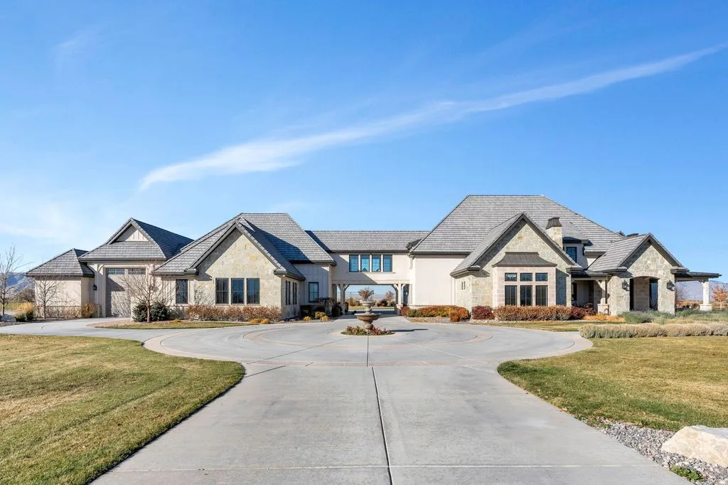 Luxury Living at 5272 S River Dr Extraordinary 11.9M Custom Estate in Spanish Fork Utah 6