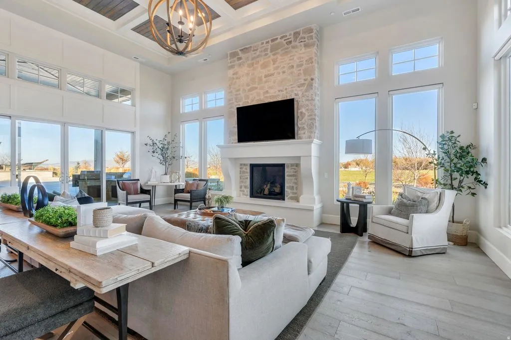 Luxury Living at 5272 S River Dr Extraordinary 11.9M Custom Estate in Spanish Fork Utah 8
