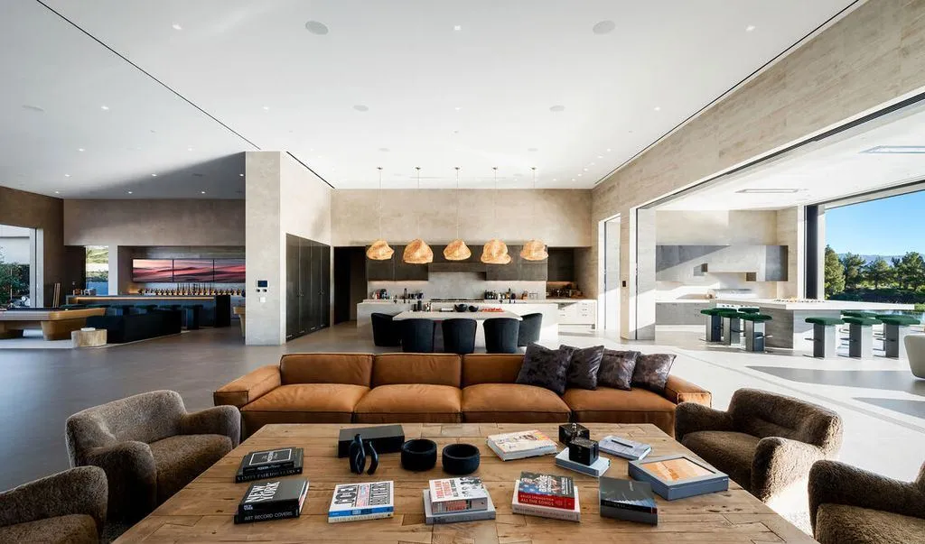 Magnificent California Retreat at 53370 Ross Ave Elevates Madisons Trophy Estate to New Heights of Luxury 10