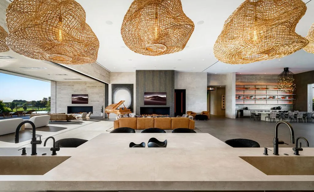 Magnificent California Retreat at 53370 Ross Ave Elevates Madisons Trophy Estate to New Heights of Luxury 11