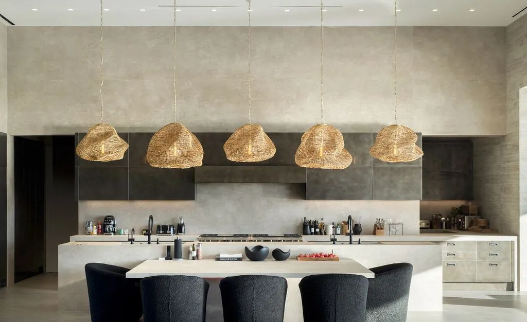 Magnificent California Retreat at 53370 Ross Ave Elevates Madisons Trophy Estate to New Heights of Luxury 12