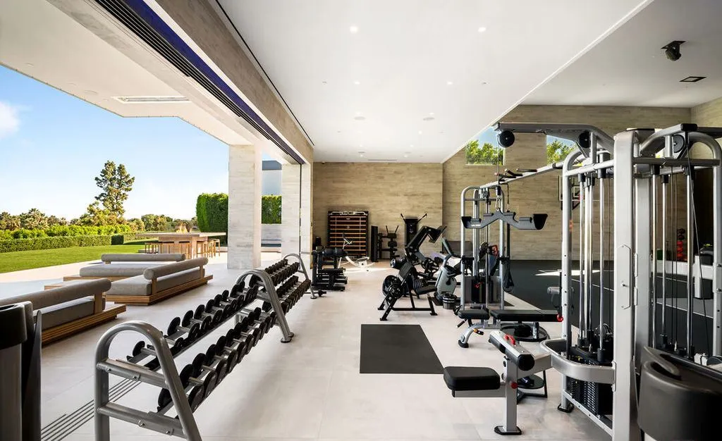 Magnificent California Retreat at 53370 Ross Ave Elevates Madisons Trophy Estate to New Heights of Luxury 24