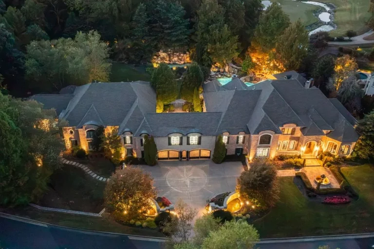 Magnificent Tennessee Residence Blends Spacious Design with Cozy Sophistication, Listed at $6,799,999