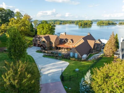 Magnificent Lakefront Retreat at 6432 Cobble Ln Lists for 4375000 in Tennessee 1