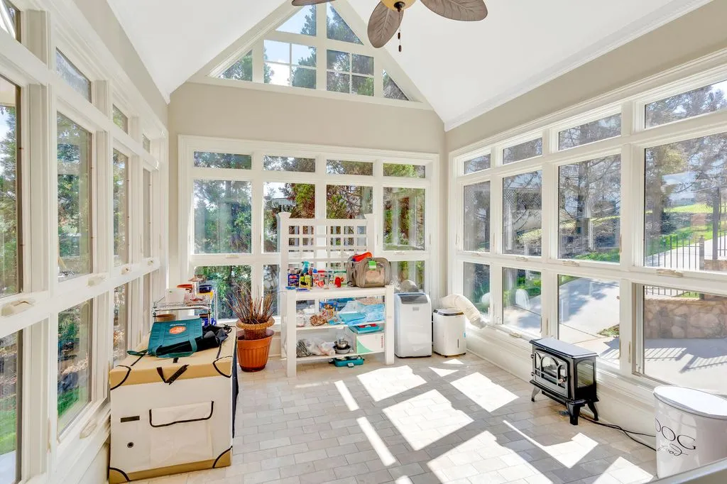 Magnificent Lakefront Retreat at 6432 Cobble Ln Lists for 4375000 in Tennessee 10