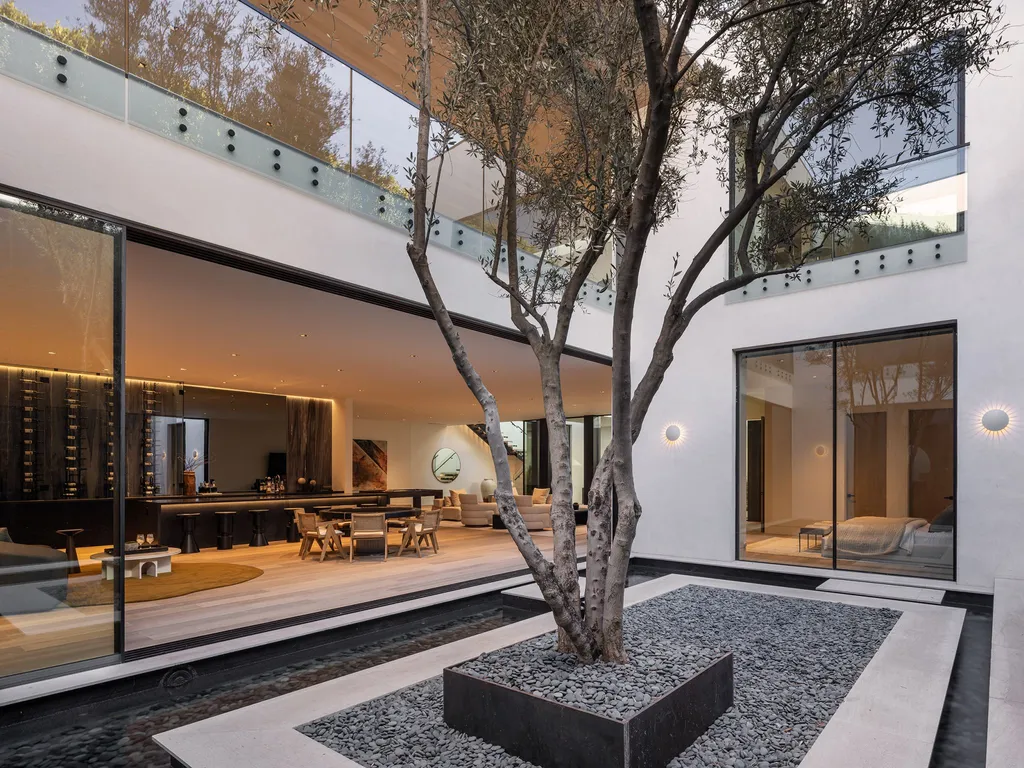 Marcheeta II House by McClean Design, A Sculptural Hillside Retreat of Light, Elevation, and Cinematic Views