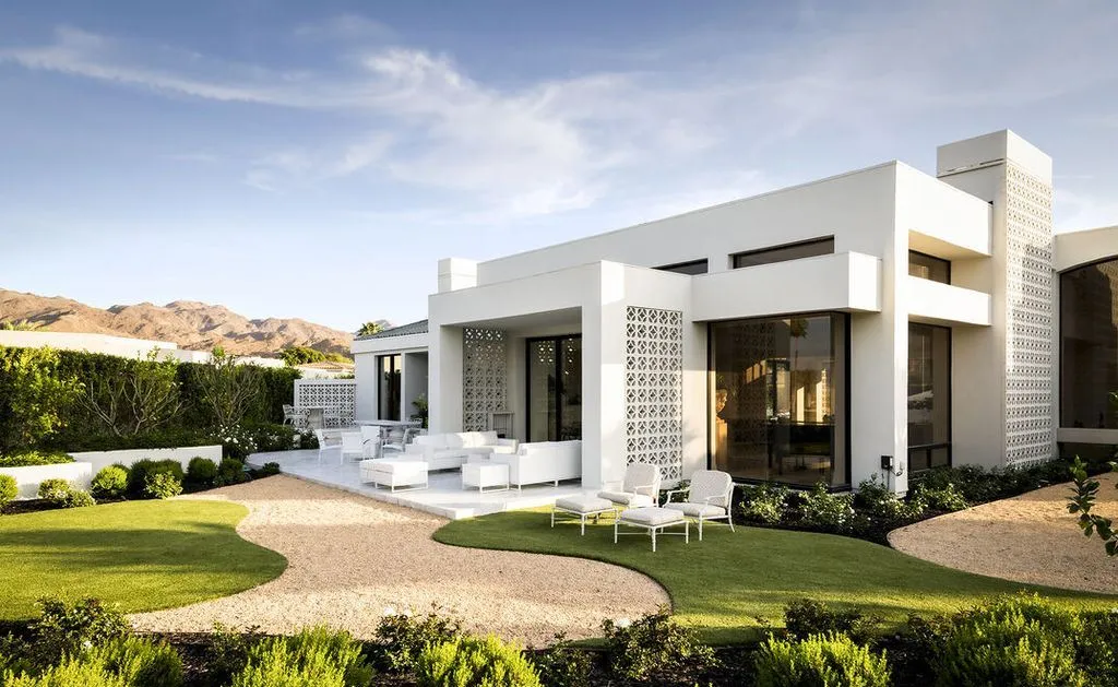 Spectacular 16.5 Million Estate at 74300 Quail Lakes Dr Defines Californias Timeless Elegance and Refined Modern Living 20