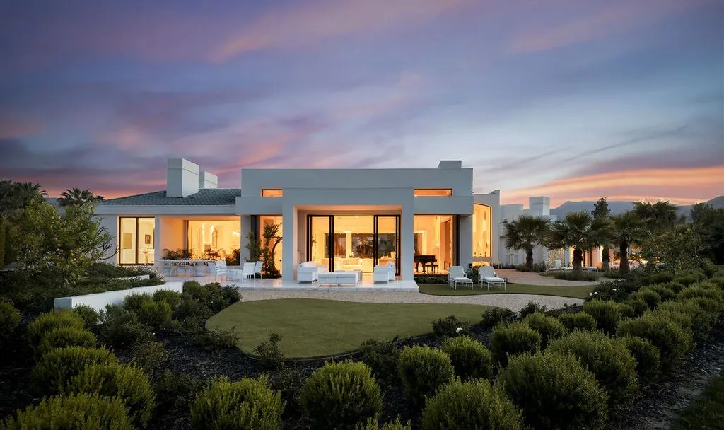 Spectacular 16.5 Million Estate at 74300 Quail Lakes Dr Defines Californias Timeless Elegance and Refined Modern Living 24