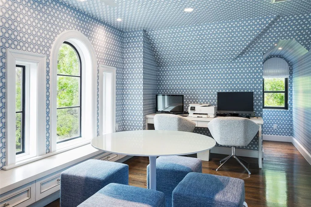 A Texas Icon: Sebastian Construction Group Crafts a $35 Million Masterpiece of Privacy and Luxury Living 26 Spectacular 35 Million Estate at 6601 Hunters Glen Rd Showcases Sebastian Construction Groups Vision of Privacy and Timeless Elegance 19