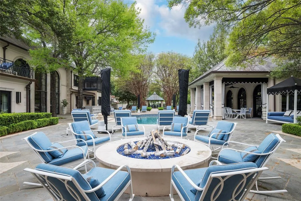 A Texas Icon: Sebastian Construction Group Crafts a $35 Million Masterpiece of Privacy and Luxury Living 30 Spectacular 35 Million Estate at 6601 Hunters Glen Rd Showcases Sebastian Construction Groups Vision of Privacy and Timeless Elegance 25