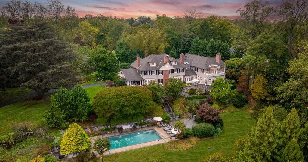 Stunning 7506 Lhirondelle Club Rd Residence by Patrick Sutton and Winchester Construction Lists for 4.85 Million 21