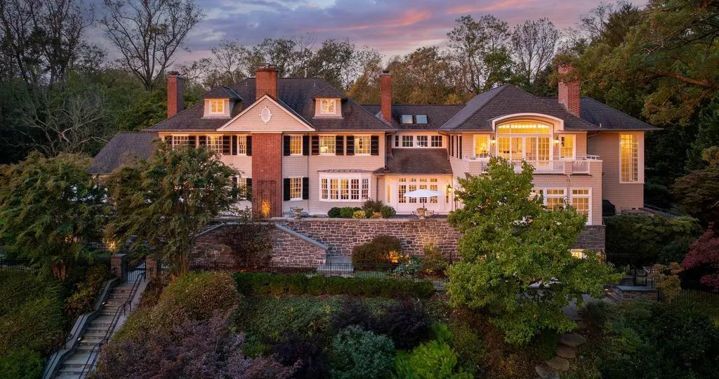 Stunning 7506 Lhirondelle Club Rd Residence by Patrick Sutton and Winchester Construction Lists for 4.85 Million 3