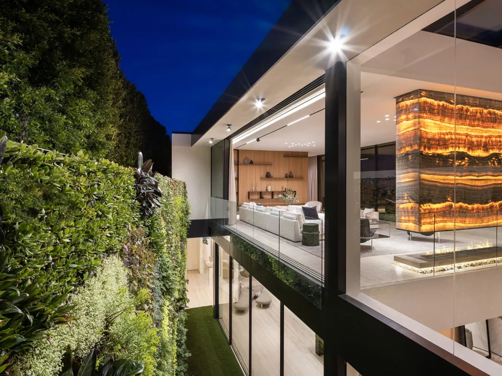 Tanager IV House by McClean Design, A Sculpted Hillside Haven in the Bird Streets 10 Tanager IV House by McClean Design A Sculpted Hillside Haven in the Bird Streets 9
