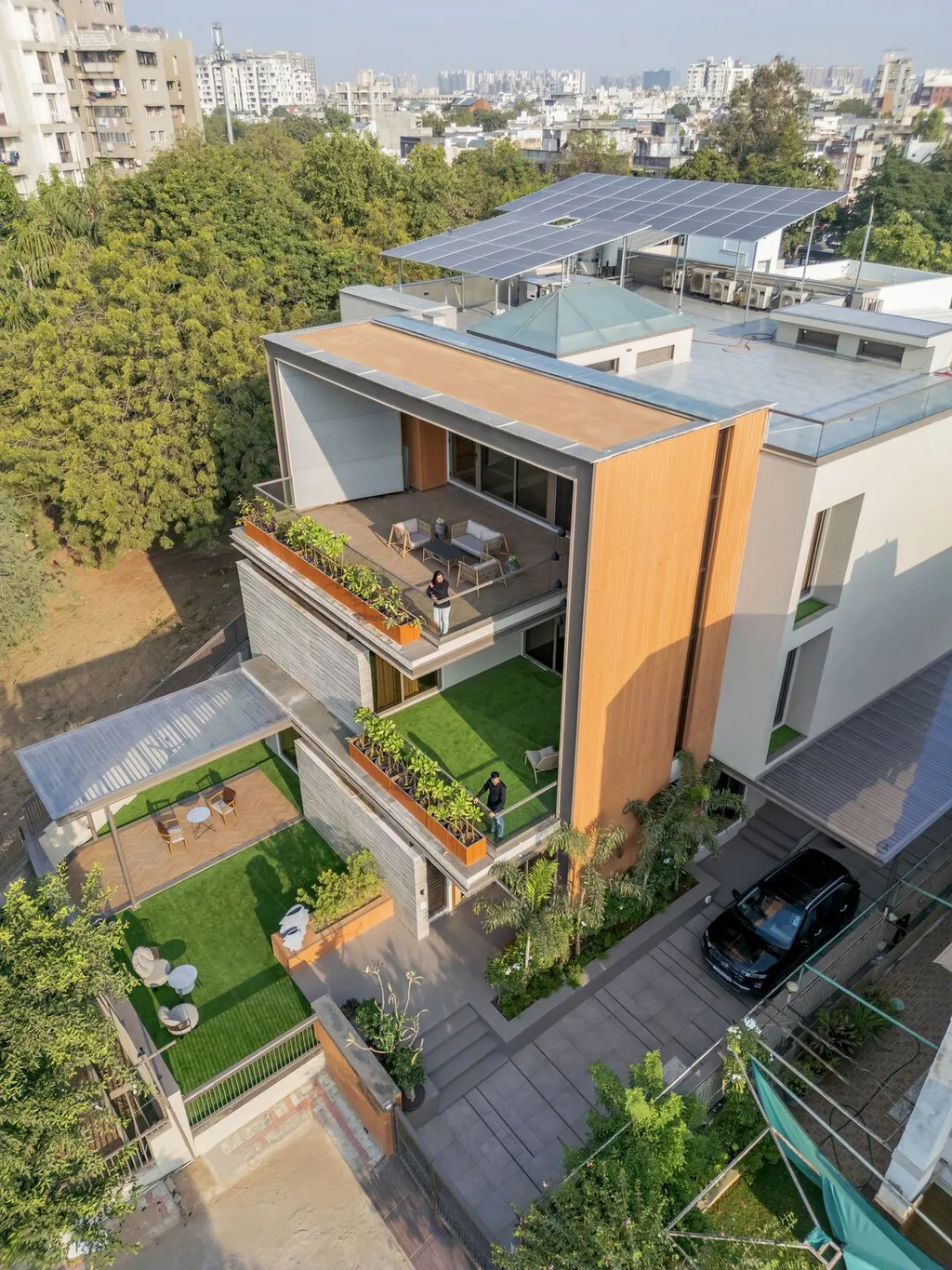 Visamo House by Prashant Parmar Architect, A Biophilic Sanctuary of Light, Heritage & Modern Luxury in Ahmedabad by 5 Visamo House, A Biophilic Sanctuary of Light, Heritage & Modern Luxury in Ahmedabad