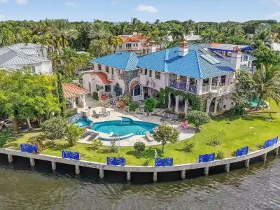 Exquisite $22.3 Million Waterfront Point-Lot Estate in Boca Raton Offers Grand Coastal Living 1 d85d73ba1f1eec749b1ceafad735a190 uncropped scaled within 1536 1152 result
