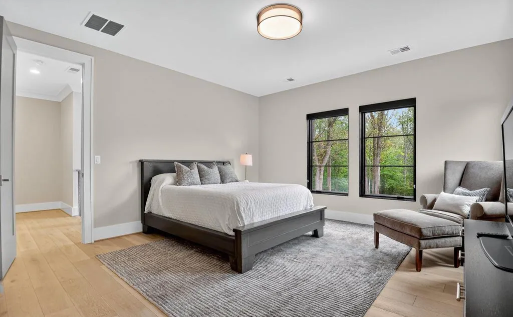 A $9,499,000 Virginia Sanctuary Offering Supreme Privacy and Peaceful Surroundings 19 1011 Langley Hill Dr A Spectacular Virginia Sanctuary Delivering Unrivaled Seclusion and Serenity at 9499000 15