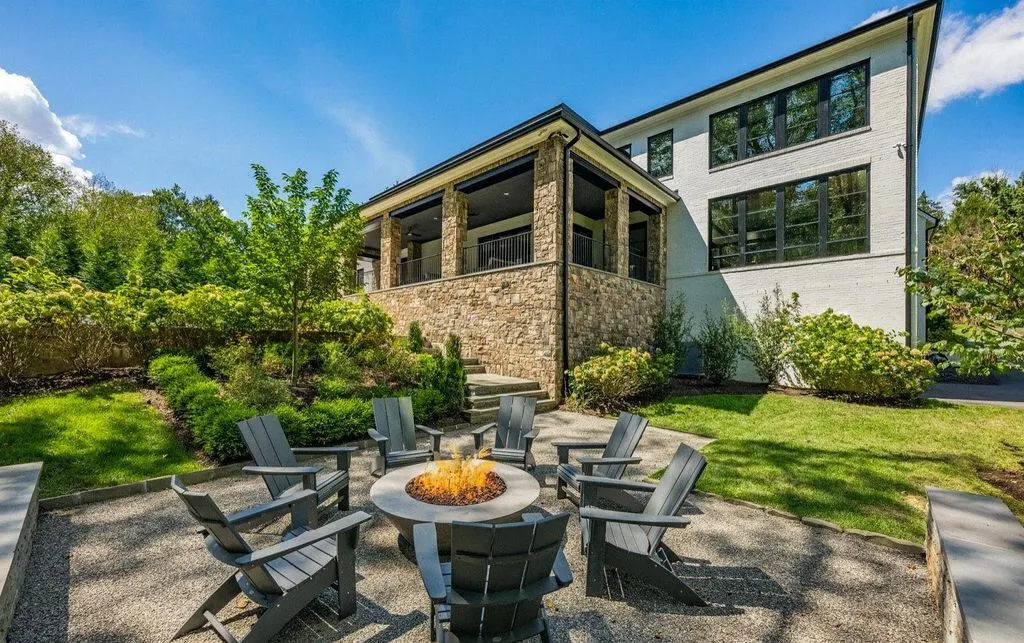 A $9,499,000 Virginia Sanctuary Offering Supreme Privacy and Peaceful Surroundings 31 1011 Langley Hill Dr A Spectacular Virginia Sanctuary Delivering Unrivaled Seclusion and Serenity at 9499000 27