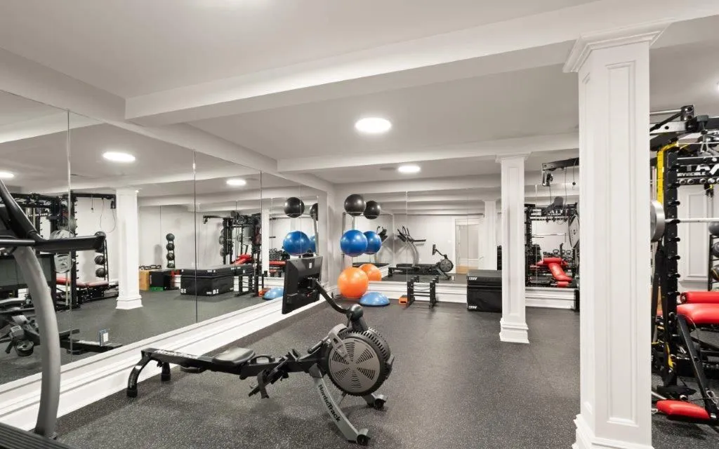 Stunning 2-Acre Virginia Estate Offering Exceptional Beauty for $6.79 Million 26 1039 Aziza Ct Stunning Virginia Estate on 2 Landscaped Acres Asking 6.79 Million 20