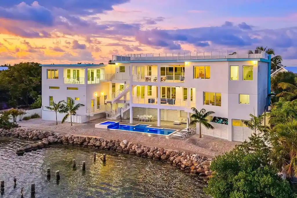 An $11 Million Extraordinary Waterfront Fortress Elevating Modern Luxury in Summerland Key 5 1041 Buttonwood Dr A Monument of Modern Waterfront Luxury in Summerland Key 1