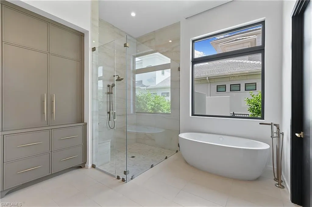 $10 Million Fort Myers Luxury Waterfront Estate with Private Marina, and Resort-Style Amenities 15 11380 Longwater Chase CT Fort Myers luxury waterfront estate with private marina, saltwater pool, and spa