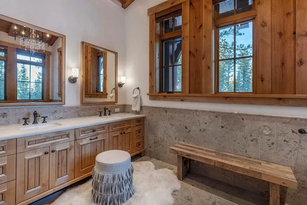 An Extraordinary Fairway-Side Mountain Estate in Martis Camp Seeks $8.995 Million 20 119 result