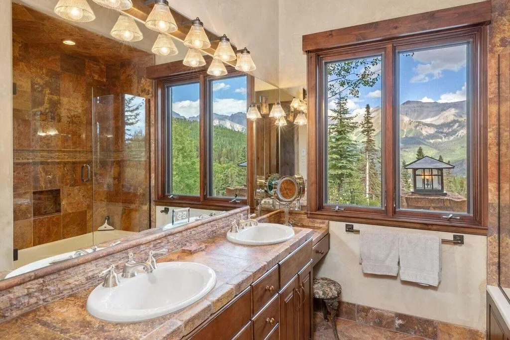 A Truly Exquisite Colorado Architectural Masterpiece Offered at $10.995 Million 22 120 Prospect Creek Dr An Exquisite Colorado Architectural Masterwork Offered at 10.995 Million 18