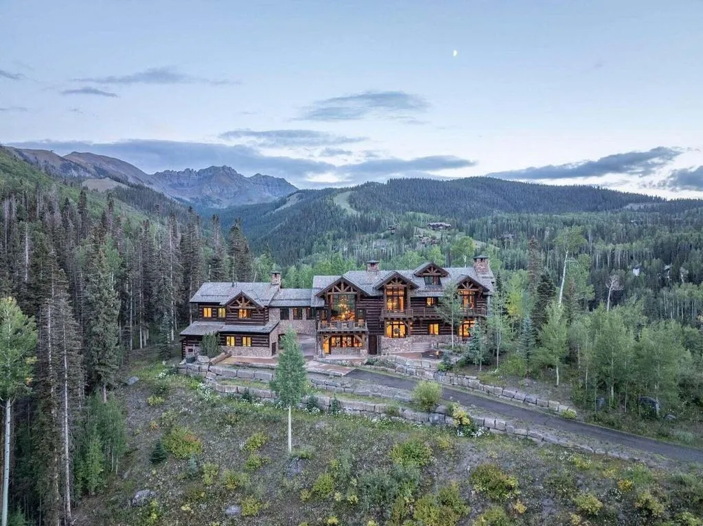 A Truly Exquisite Colorado Architectural Masterpiece Offered at $10.995 Million 25 120 Prospect Creek Dr An Exquisite Colorado Architectural Masterwork Offered at 10.995 Million 24