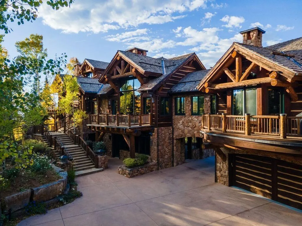 A Truly Exquisite Colorado Architectural Masterpiece Offered at $10.995 Million 28 120 Prospect Creek Dr An Exquisite Colorado Architectural Masterwork Offered at 10.995 Million 27