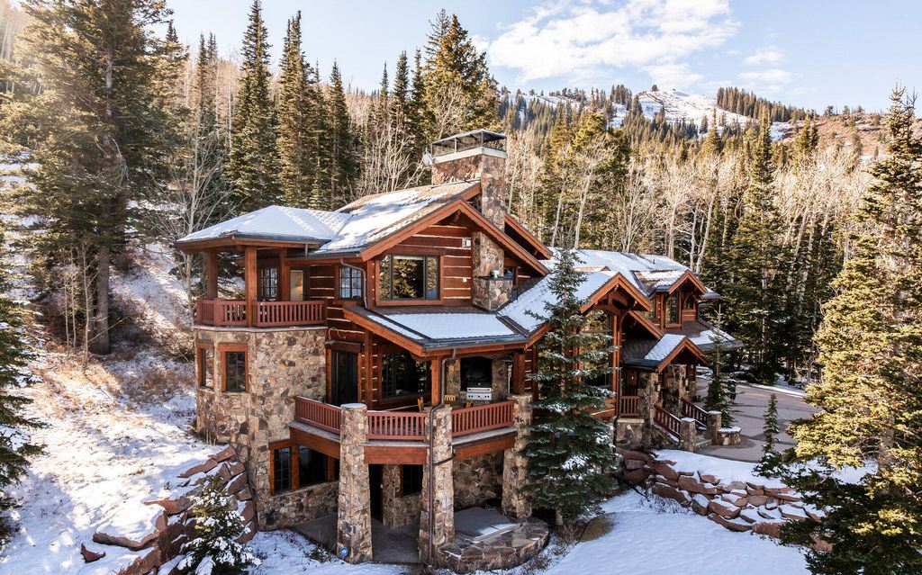 A Secluded Utah Mountain Haven on 10+ Acres Listed at $10.25 Million 12 125 White Pine Canyon Rd A Captivating Utah Estate Delivering Ultimate Privacy and Sweeping Mountain Views 19