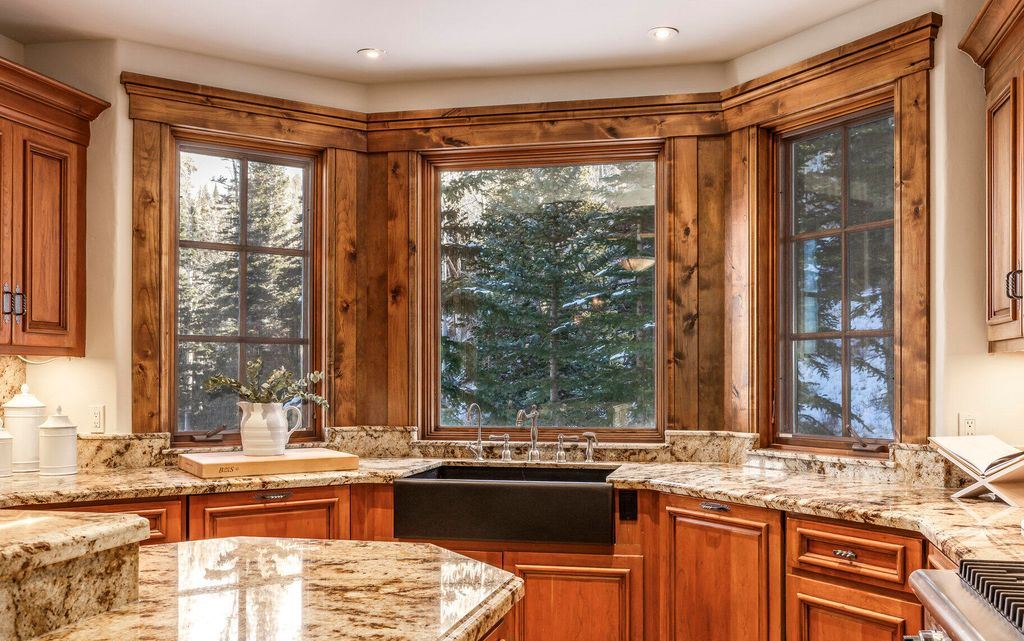 A Secluded Utah Mountain Haven on 10+ Acres Listed at $10.25 Million 11 125 White Pine Canyon Rd A Captivating Utah Estate Delivering Ultimate Privacy and Sweeping Mountain Views 7