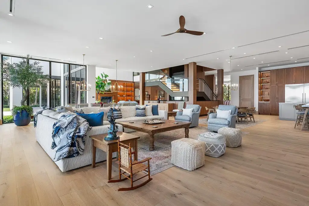 A Breathtaking $85 Million Ultra Luxury Dual Waterfront Estate Redefining Manalapan Living 16 1260 S Ocean Boulevard oceanfront estate in Manalapan showcasing contemporary architecture and direct Atlantic Ocean frontage