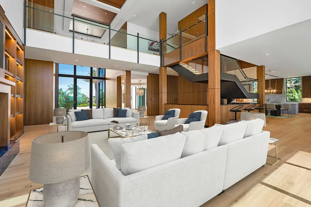 A Breathtaking $85 Million Ultra Luxury Dual Waterfront Estate Redefining Manalapan Living 7 1260 S Ocean Boulevard oceanfront estate in Manalapan showcasing contemporary architecture and direct Atlantic Ocean frontage