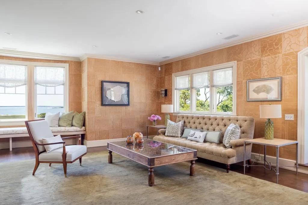 An Iconic $18M North Fork Waterfront Retreat with Exceptional Privacy 21 1350 W Cove Rd An Exceptional 18M Waterfront Estate Defined by Prestige and Seclusion 19