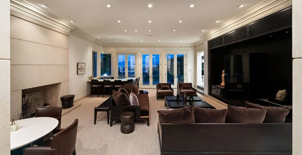 A World-Class California Art Deco Retreat with Sweeping City Vistas, Listed at $19,995,000 20 14035 Aubrey Rd An Extraordinary Private Art Deco Estate Overlooking the City 12