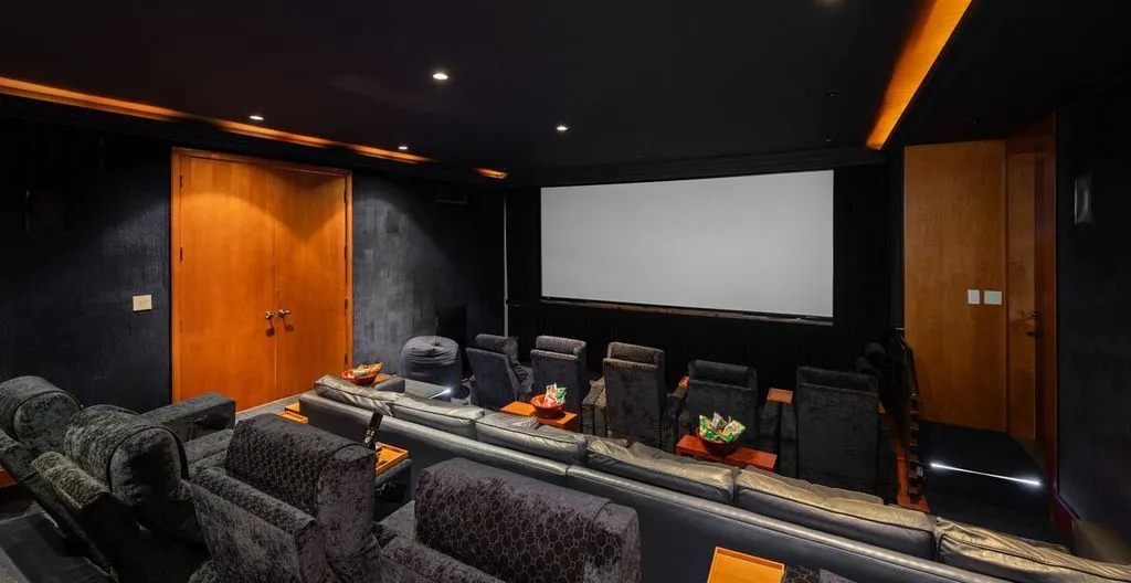 A World-Class California Art Deco Retreat with Sweeping City Vistas, Listed at $19,995,000 21 14035 Aubrey Rd An Extraordinary Private Art Deco Estate Overlooking the City 13