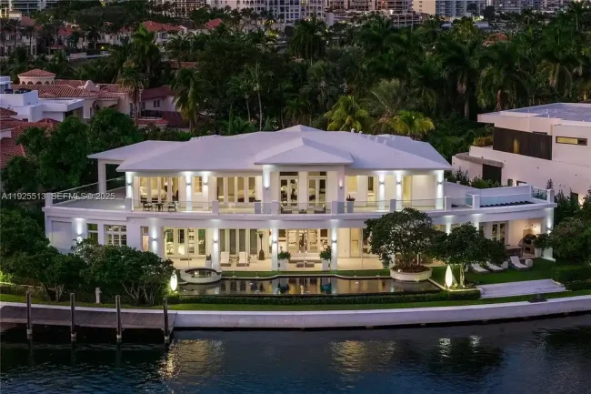 Stunning $18.9 Million Waterfront Estate Offering Exceptional Luxury Living in Prestigious Golden Beach