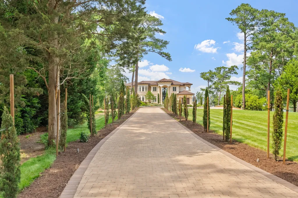 Award Winning Broad Bay Estate at 1680 Godfrey Ln Lists for $15 Million with Private Beachfront and Deep Water Dock 7 1680 Godfrey Ln Virginia Beach VA 2345408