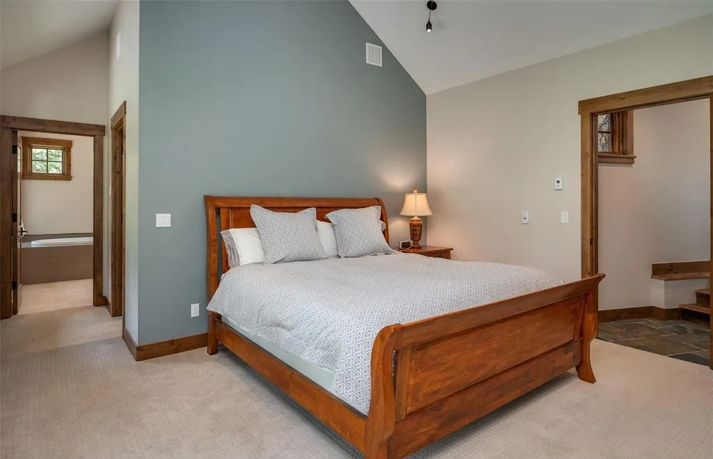 A Breathtaking Terra Firma Residence on 35 Acres Redefining Natural Luxury in Colorado 16 170 GCR 810 A Spectacular Terra Firma Home on 35 Acres Blending Seamlessly with Colorados Landscape 12