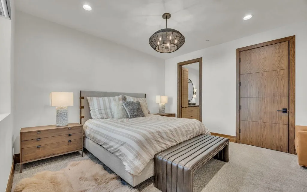 A World-Class $18.8M Utah Estate Defined by Privacy, Prestige, and Indoor Tennis 12 1735 Red Hawk Trl An Extraordinary 18.8M Estate Defined by Privacy Prestige and Indoor Tennis 18