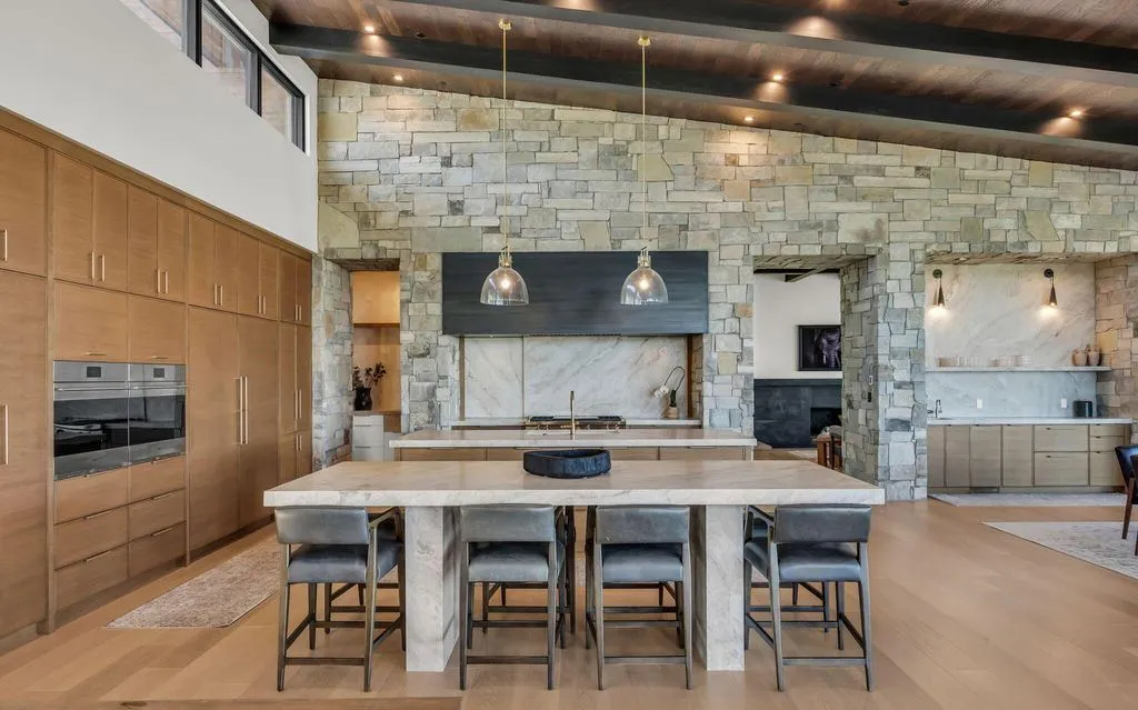 A World-Class $18.8M Utah Estate Defined by Privacy, Prestige, and Indoor Tennis 16 1735 Red Hawk Trl An Extraordinary 18.8M Estate Defined by Privacy Prestige and Indoor Tennis 6